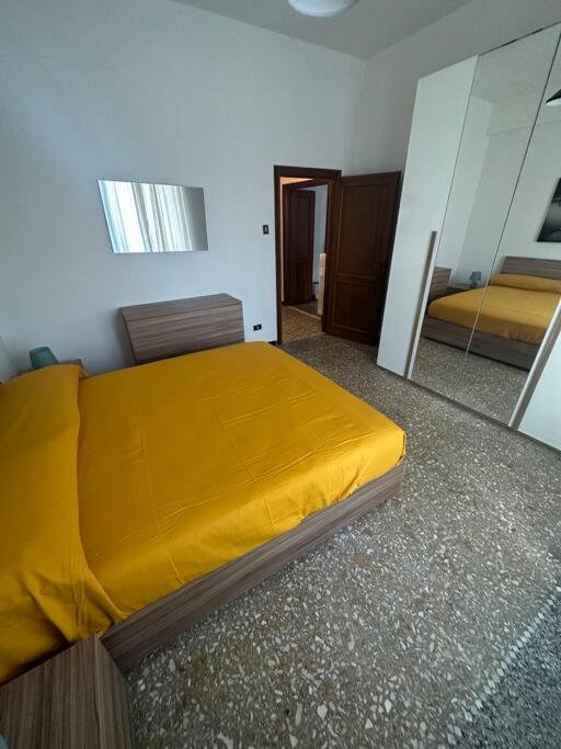 Metro C - Centocelle Ampio Appartamento Con Tre Camere Da Letto Rom Exterior foto